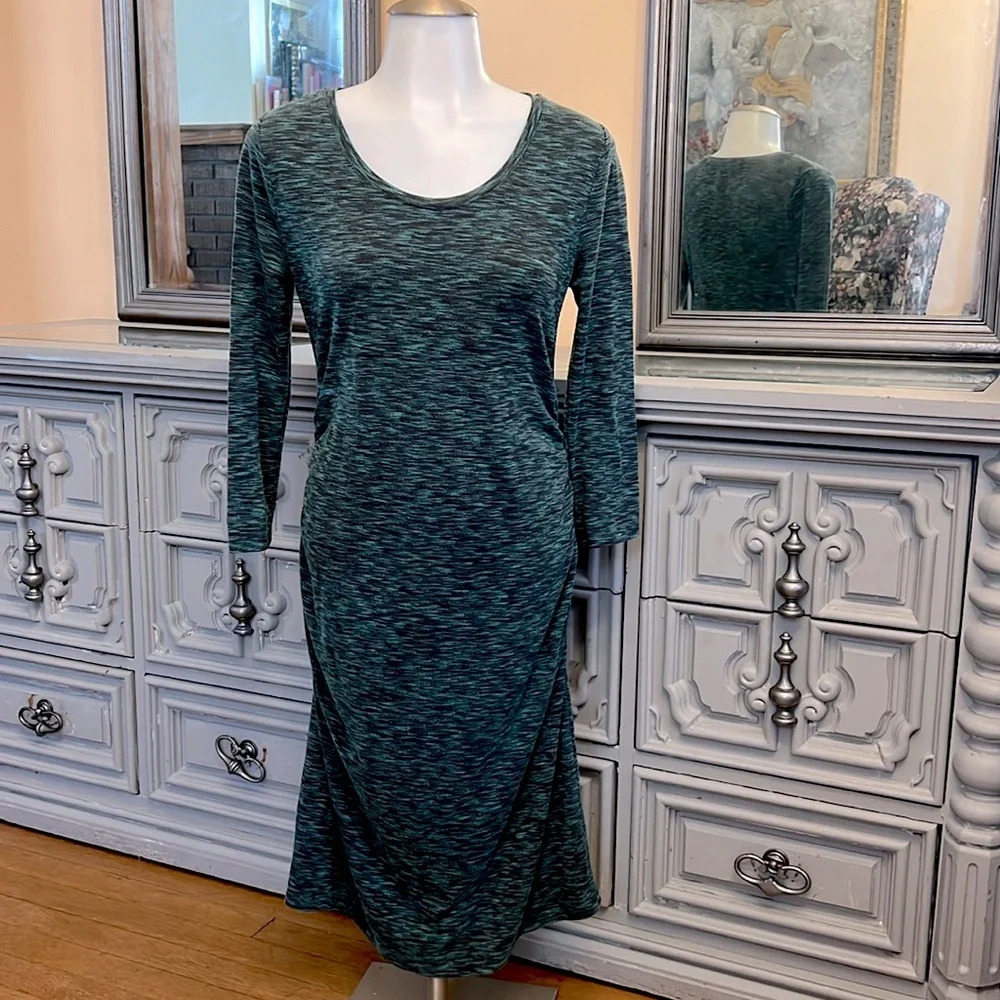 Liz Lange maternity for Target XS heathered green knee length dress